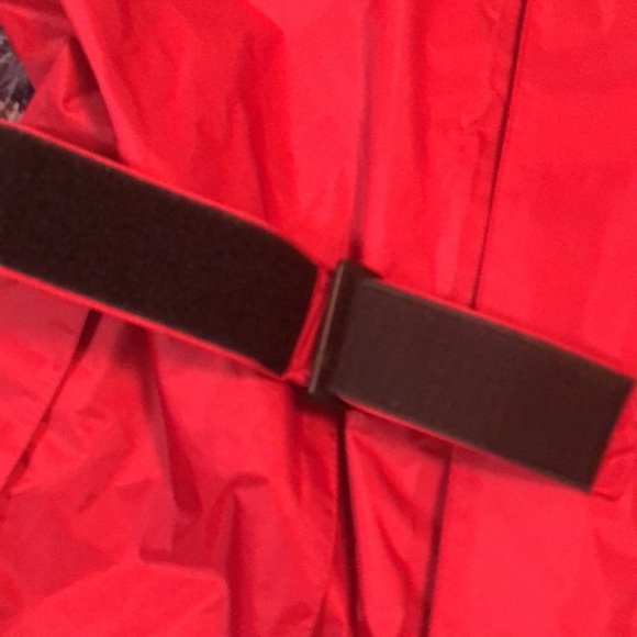 Teknic otisca red / black rain jacket with reflective back stripe. New! - Picture 5 of 14